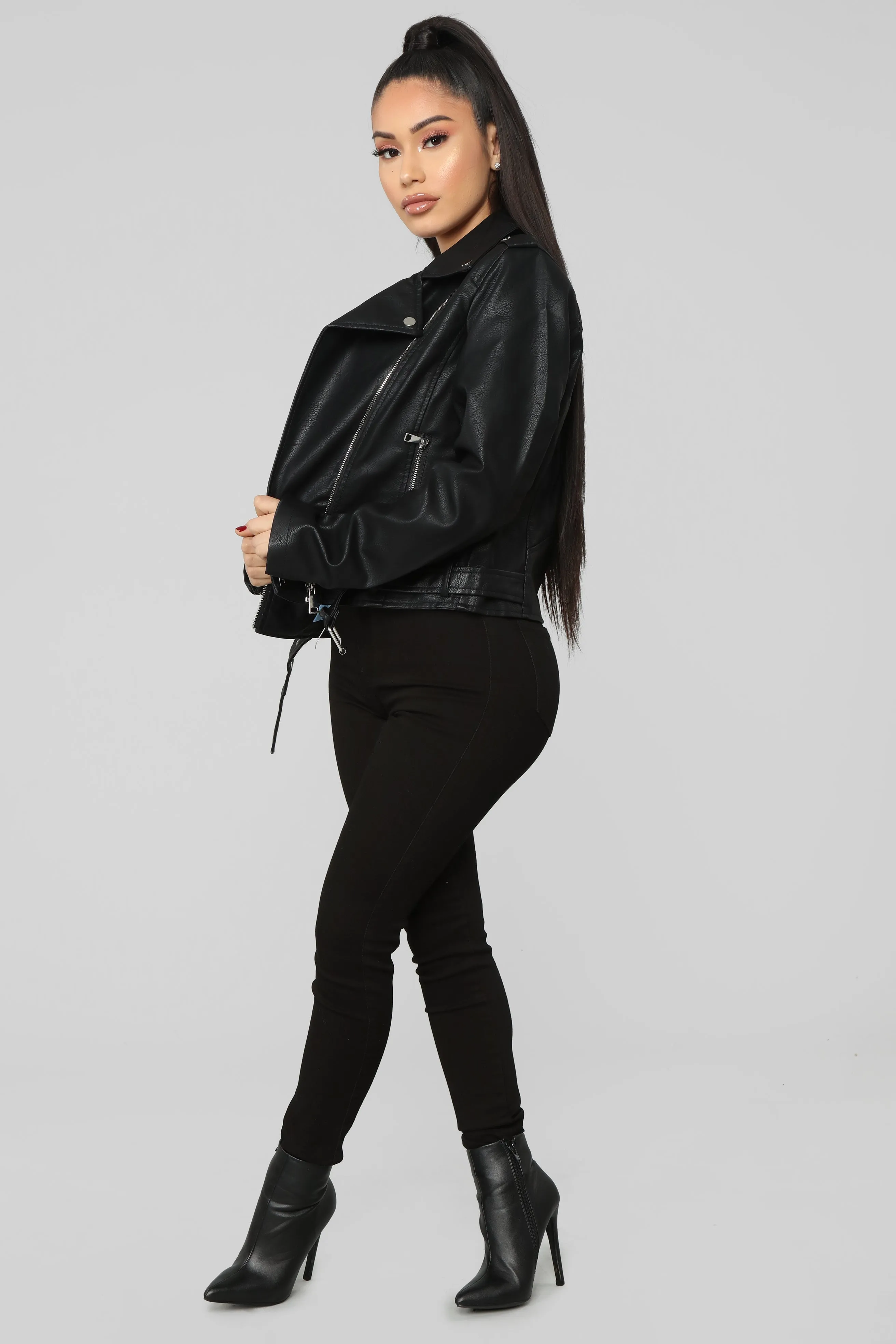 Araxie Vegan Leather Jacket - Black