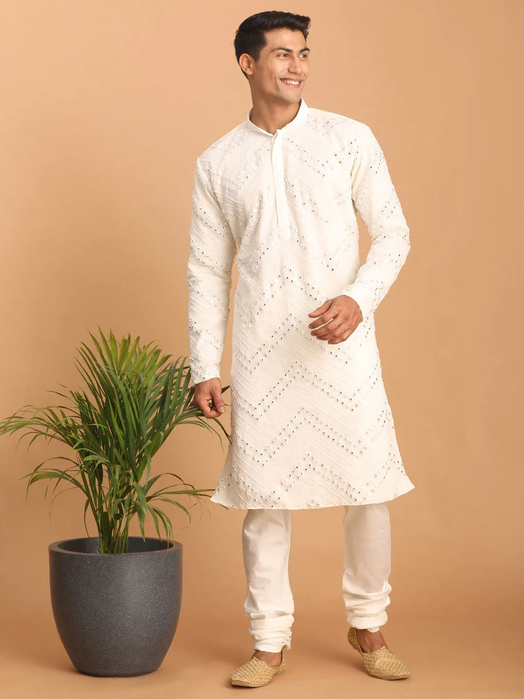 Vastramay Men's White Mirror Kurta Pyjama Set